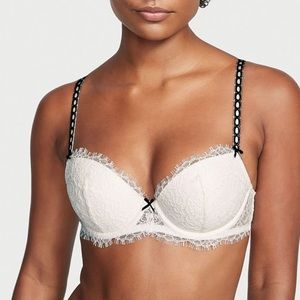 Victoria’s Secret  DREAM ANGELS Lightly Lined Ribbon Slot Demi Bra Coconut white